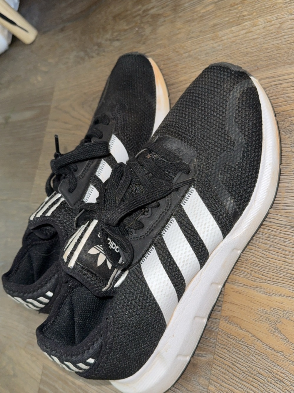 adidas - Picture 2 of 3